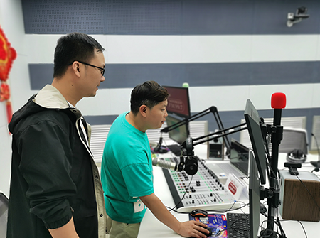 �½����������ɹ���������ý������